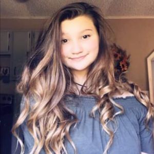 Meet your Posher, Adrianna